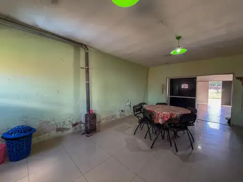Casa 3 ambientes con 1 baño
