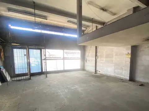 Local en Venta 30 años