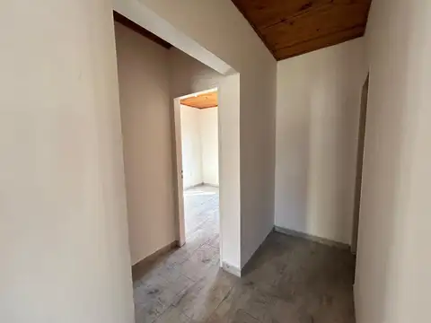 Casa 3 ambientes con 1 baño