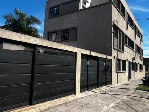 Carhue  al 4400