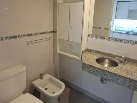 MONOAMBIENTE DIVIDIDO CON BALCON