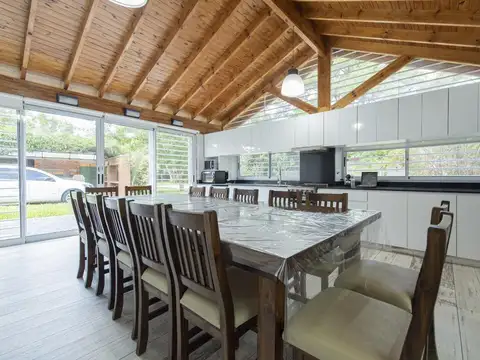 Casa en Venta en Moreno, USD 105.000