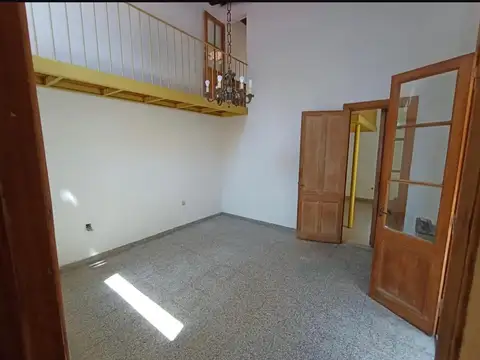 Depto Tipo Casa en Venta 70 años