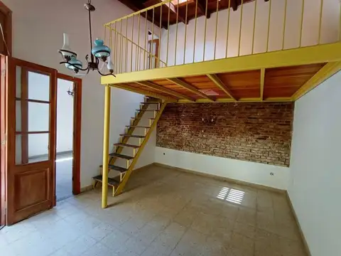 Hermoso PH con estilo en Flores