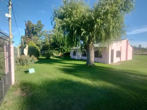 Casas en venta - 2 Dormitorios 2 Baños - Berisso
