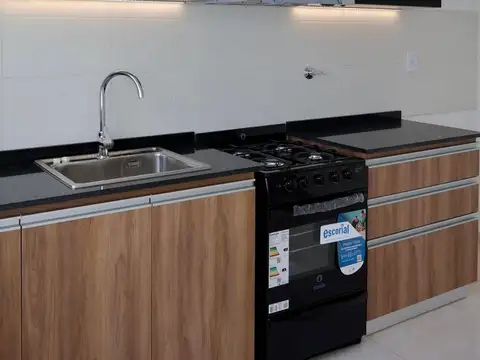 Depto Tipo Casa 4 ambientes con 1 baño