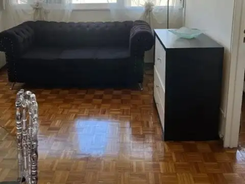 Esmeralda 851 , Piso 7