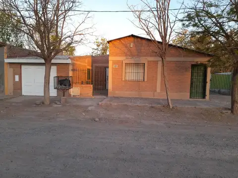 CASA EN ALQUILER, RINCON DE LOS SAUCES