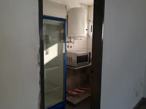 Departamento 3 ambientes al frente con balcon