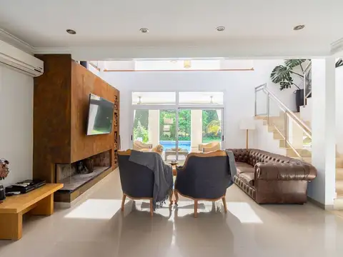 Casa en Venta de 5 dormitorios