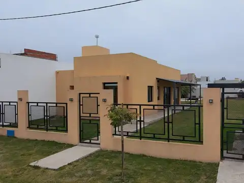 Casa en Venta en Pueblo General Belgrano, USD 120.000