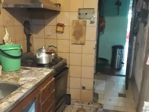 Casa 3 ambientes con 1 baño