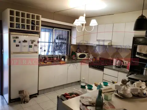 Av. Figueroa Alcorta 459