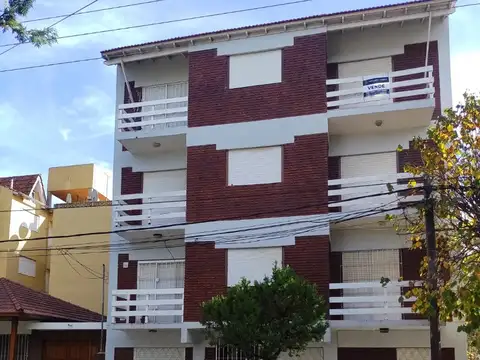 234 - 2 AMBIENTES - BALCON A LA CALLE.MOBRICI II