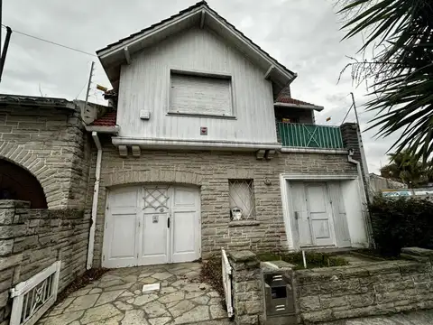 Chalet Ideal Uso Profesional o Comercial