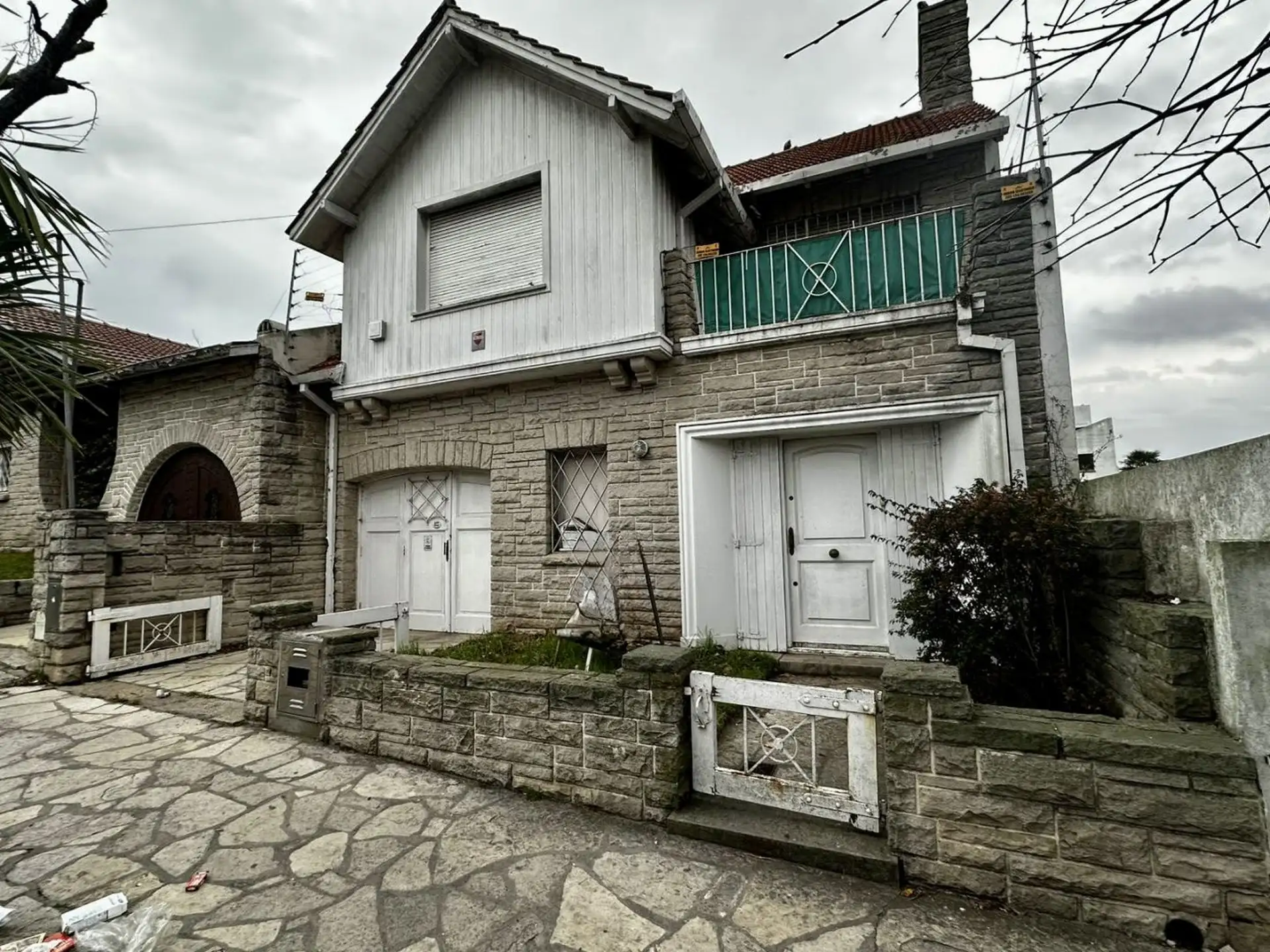 Chalet Ideal Uso Profesional o Comercial