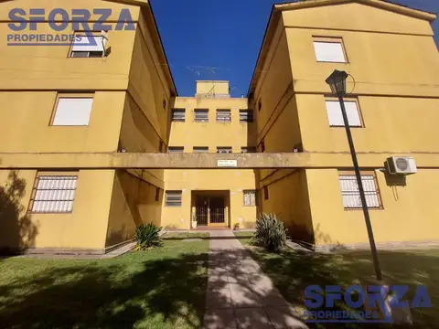 Departamento 4 ambientes en venta en San Miguel