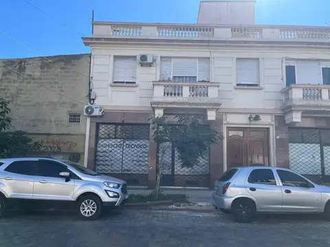 Venta Local Comercial en Parque Patricios