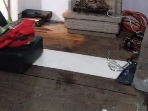 VENDO CASA ESTILO COLONIAL CENTRO DE MORON