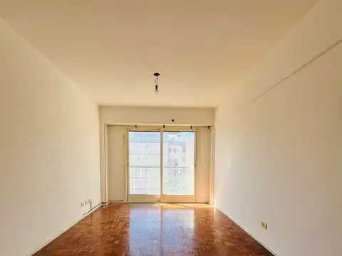 Departamento En Alquiler 2 Ambientes Con Balcon Excelente Iluminacion Natural Centrico