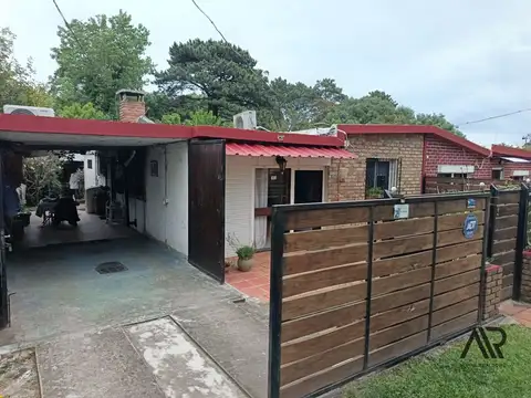 Caseros esquina Manuel