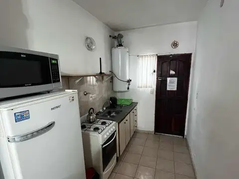 67 e/ Avenida 1 y La Costa