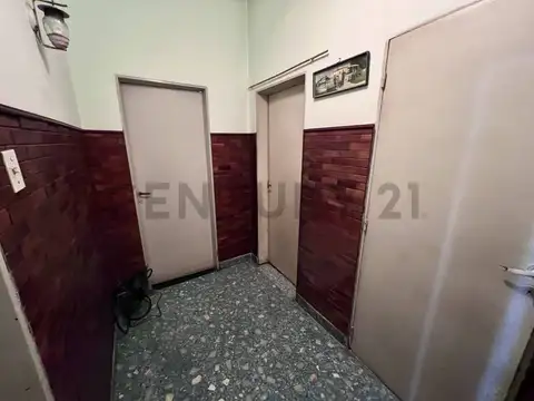 VENTA CASA LA TABLADA 4 AMBIENTES TERRAZA COCHERA APTO CREDITO!