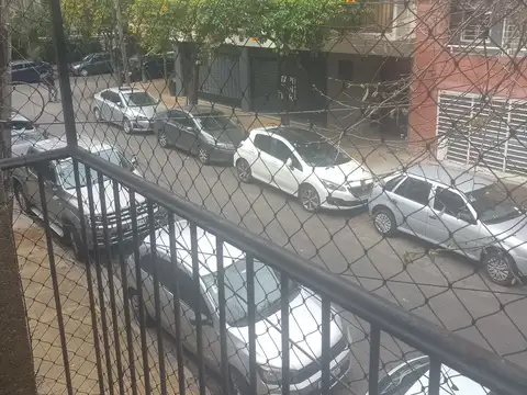 Jujuy 200, Piso 1