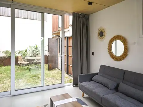 Republica Argentina 20402 - Juanita Beach II 'PB-D