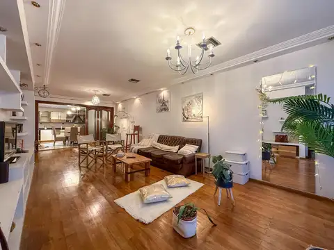 Depto Tipo Casa en Venta en República De La Sexta, USD 220.000