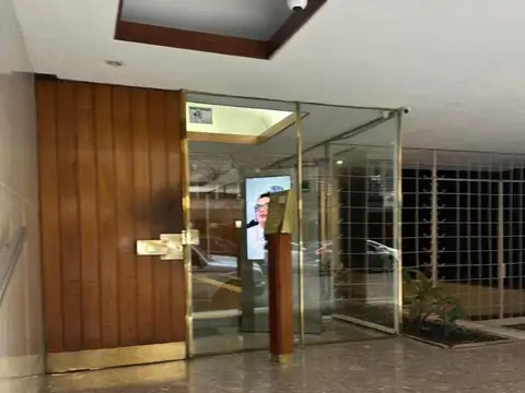 Paunero 2765 , Piso 8