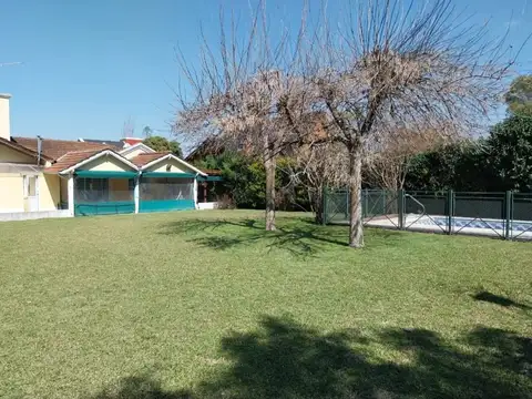 Casa en Alquiler en Las Condes, Countries y Barrios Cerrados en Pilar