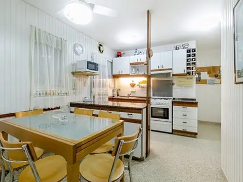 EXCELENTE 5 AMBIENTES CON COCHERA RECOLETA  RETASADO 