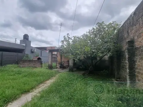 General Viamonte, entre Capdevila y Esmeralda al 2500