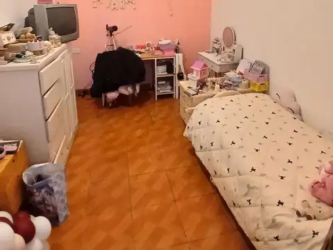 Depto Tipo Casa en Alquiler de 4 ambientes