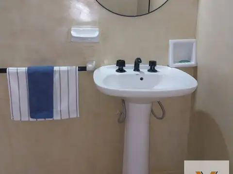 Casa en venta - 3 Dormitorios 1 Baño - Tolosa