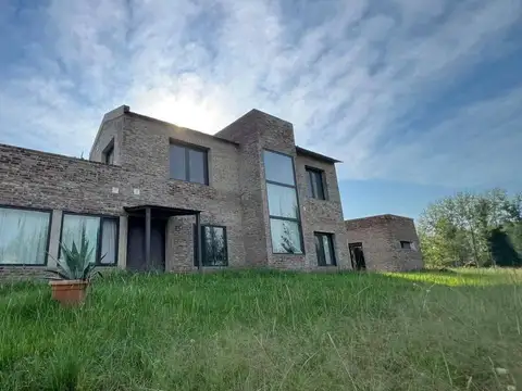 Quinta en venta - 3 Dormitorios 3 Baños - Mercedes