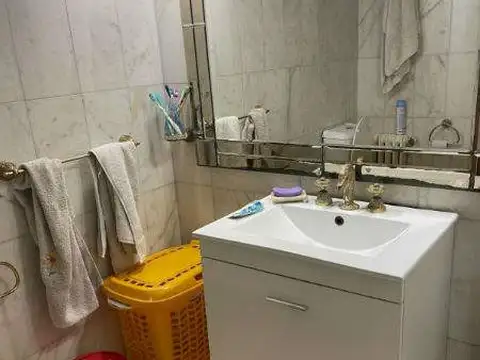 NUEVA CORDOBA! SOBRE CALLE CRISOL- MUY LINDO DEPARTAMENTO- AMPLIO BALCON Y COCHERA