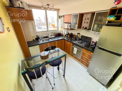 Departamento 4 ambientes con 2 baños
