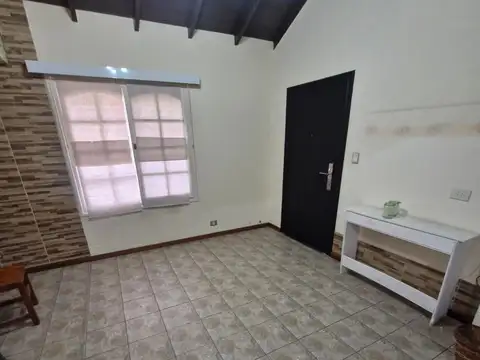 Casa en Alquiler de 3 dormitorios