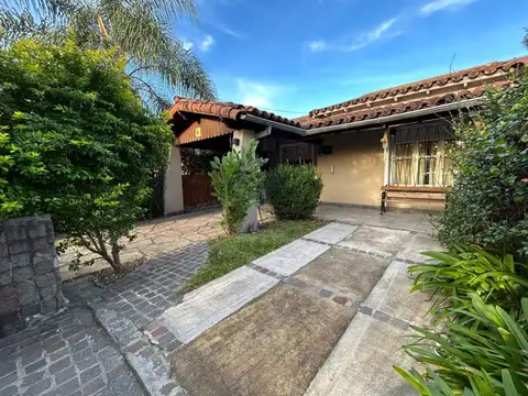 Casa en Venta en Ciudad Jardin del Palomar, USD 152.000