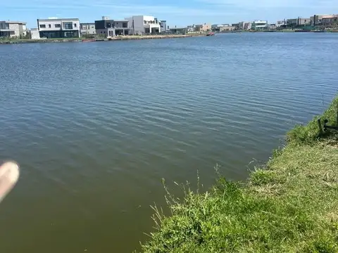 LOTE A LA LAGUNA VILLALOBOS- PUEBLOS DEL PLATA
