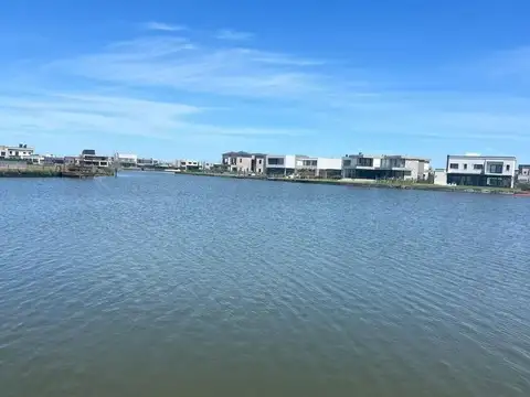 Terreno en Venta de 861,0 m2