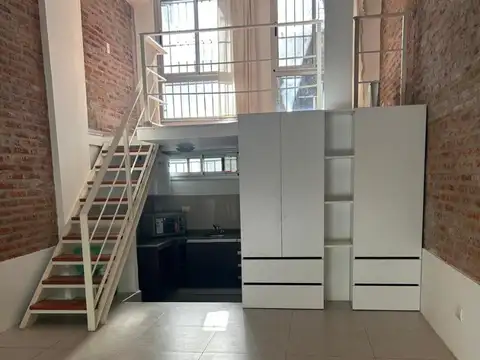 1 AMB Y MEDIO TIPO LOFT CON ENTREPISO VENTA VILLA URQUIZA