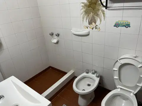 Depto Tipo Casa 2 ambientes con 1 baño