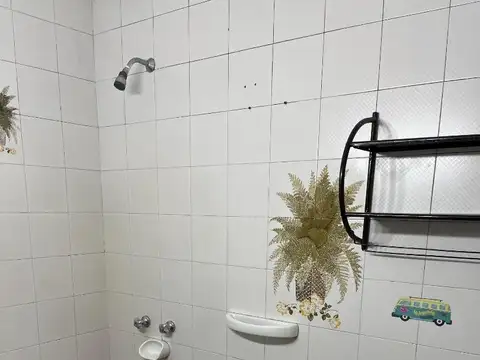 Ph de 2 amb en PB al fondo con patio