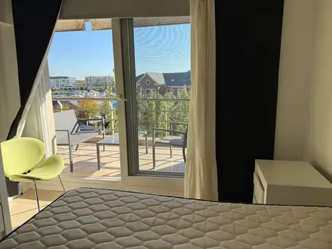 Departamento en Alquiler con 1 cocheras