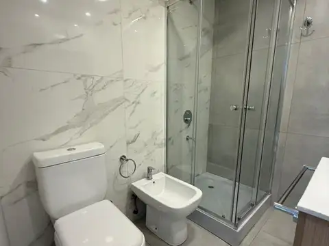 Depto Tipo Casa 2 ambientes con 1 baño