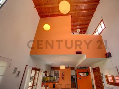 Casa en Venta con 1 cochera