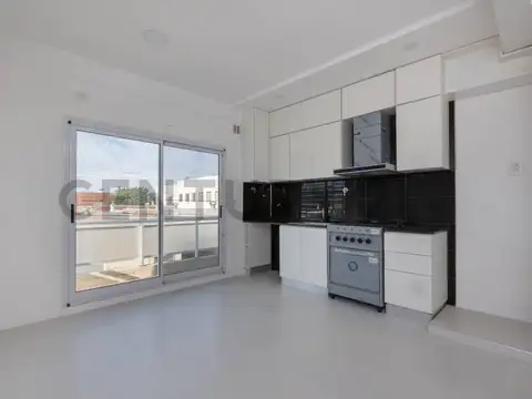 Excelente PH de 3 Ambientes en Dúplex con Patio, Parrilla y Balcón a estrenar - LOMA DEL MIRADOR